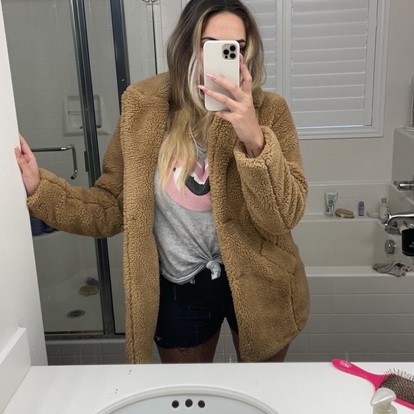 Teddy bear coat - Picture 7 of 7